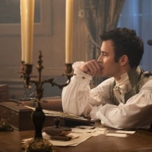 Benedict Bridgerton (Luke Thompson) in "Bridgerton."