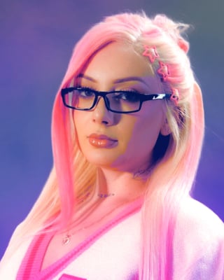 Vanillamace headshot