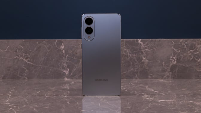 Samsung Galaxy S25 Edge from behind